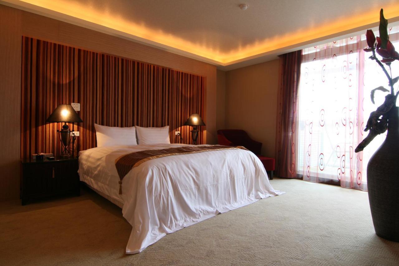 East Coast Sea View Hotel Chenggong Εξωτερικό φωτογραφία